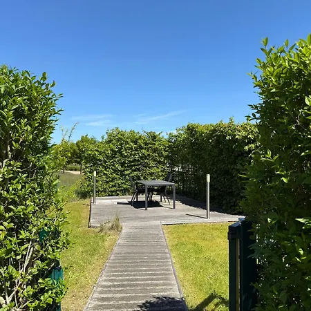 Arkonablick Og, Helle Mit Balkon Meerblick Und Eigenem Eingezäuntem Garten Hunde Herzlich Willkommen Apartment *