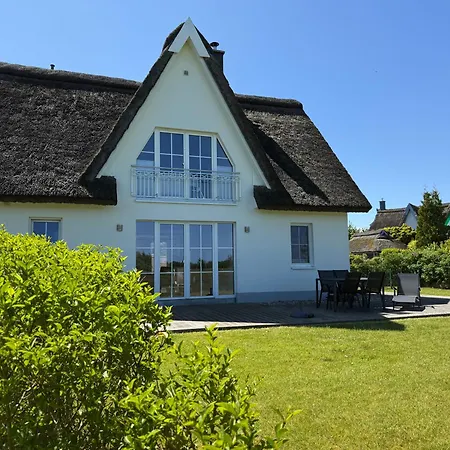 Arkonablick Og, Helle Mit Balkon Meerblick Und Eigenem Eingezäuntem Garten Hunde Herzlich Willkommen