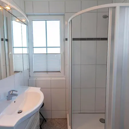 Arkonablick Og, Helle Mit Balkon Meerblick Und Eigenem Eingezäuntem Garten Hunde Herzlich Willkommen *