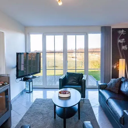 Apartment Arkonablick Og, Helle Mit Balkon Meerblick Und Eigenem Eingezäuntem Garten Hunde Herzlich Willkommen