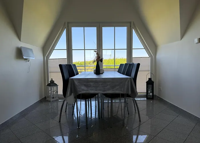 Arkonablick Og, Helle Mit Balkon Meerblick Und Eigenem Eingezaeuntem Garten Hunde Herzlich Willkommen Lejlighed *