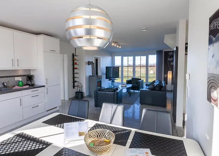 Lejlighed Arkonablick Og, Helle Mit Balkon Meerblick Und Eigenem Eingezaeuntem Garten Hunde Herzlich Willkommen Glowe