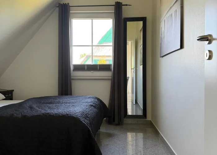 Lejlighed Arkonablick Og, Helle Mit Balkon Meerblick Und Eigenem Eingezaeuntem Garten Hunde Herzlich Willkommen *